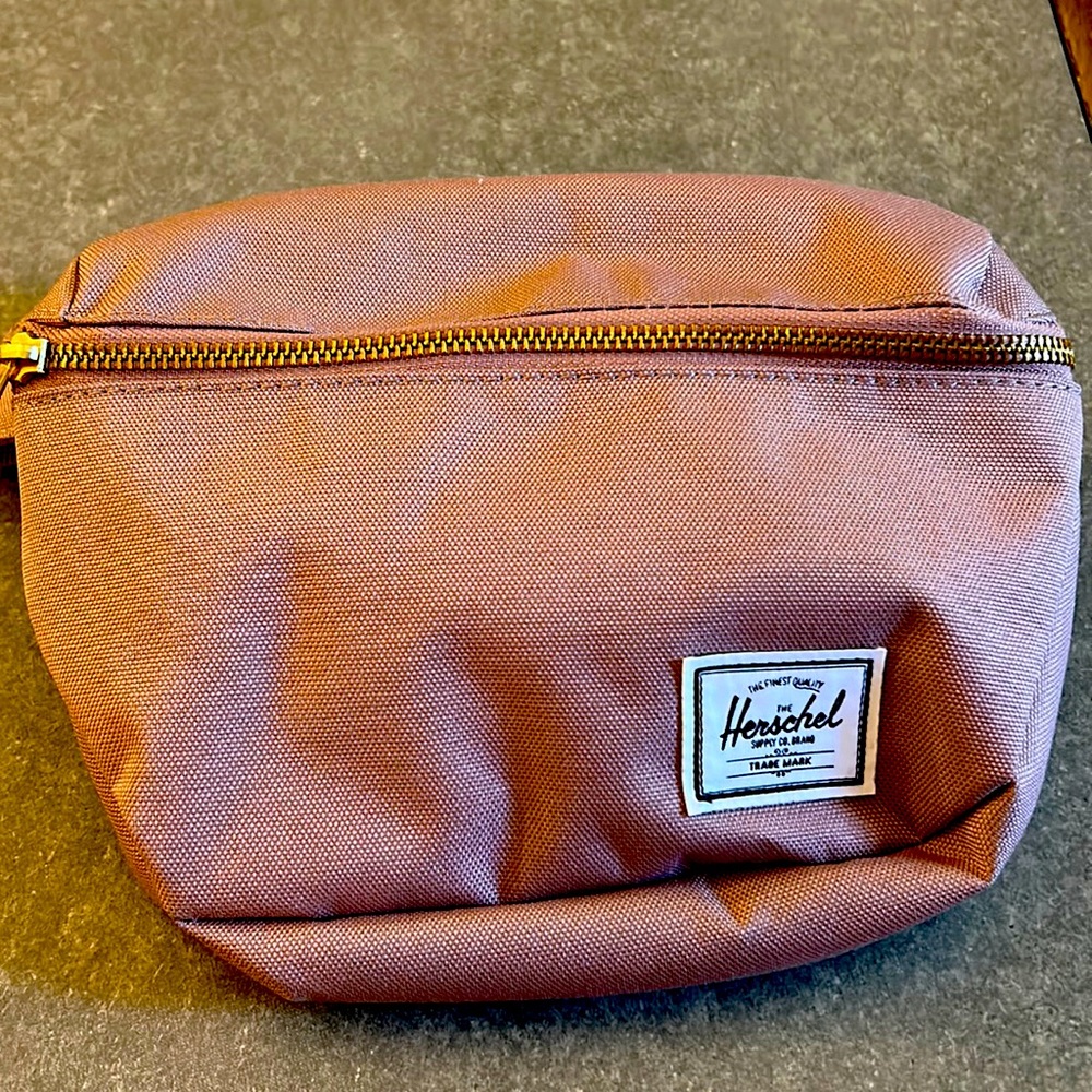 Hershel pink crossbody or waist bag!